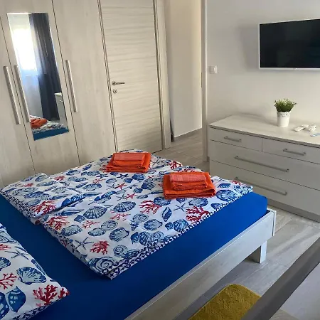 Franka Apartment